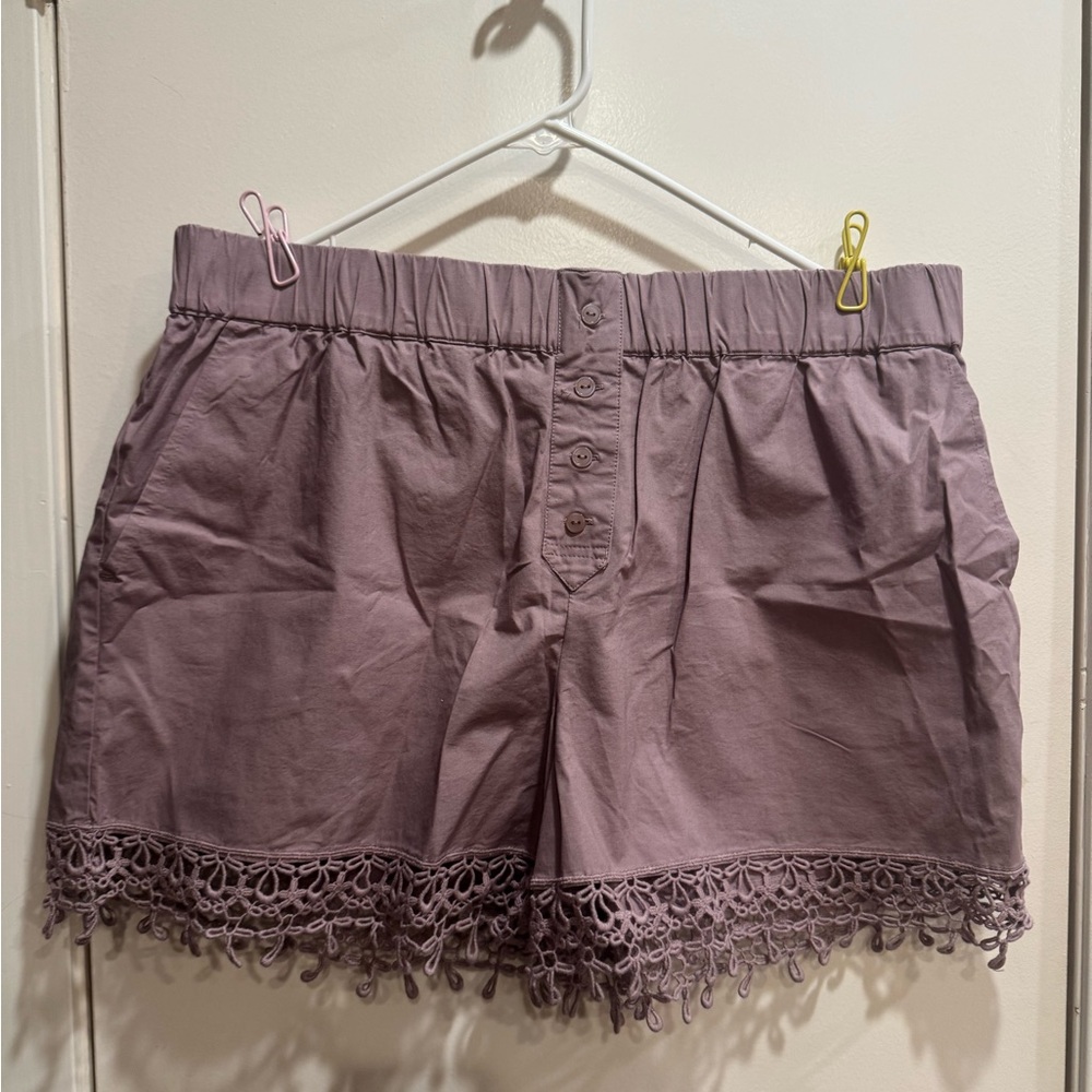 Anthropologie Size L Lavender Shorts with Lace Detailing and Pockets